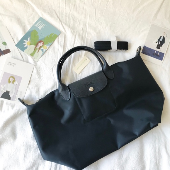 longchamp neo tote medium